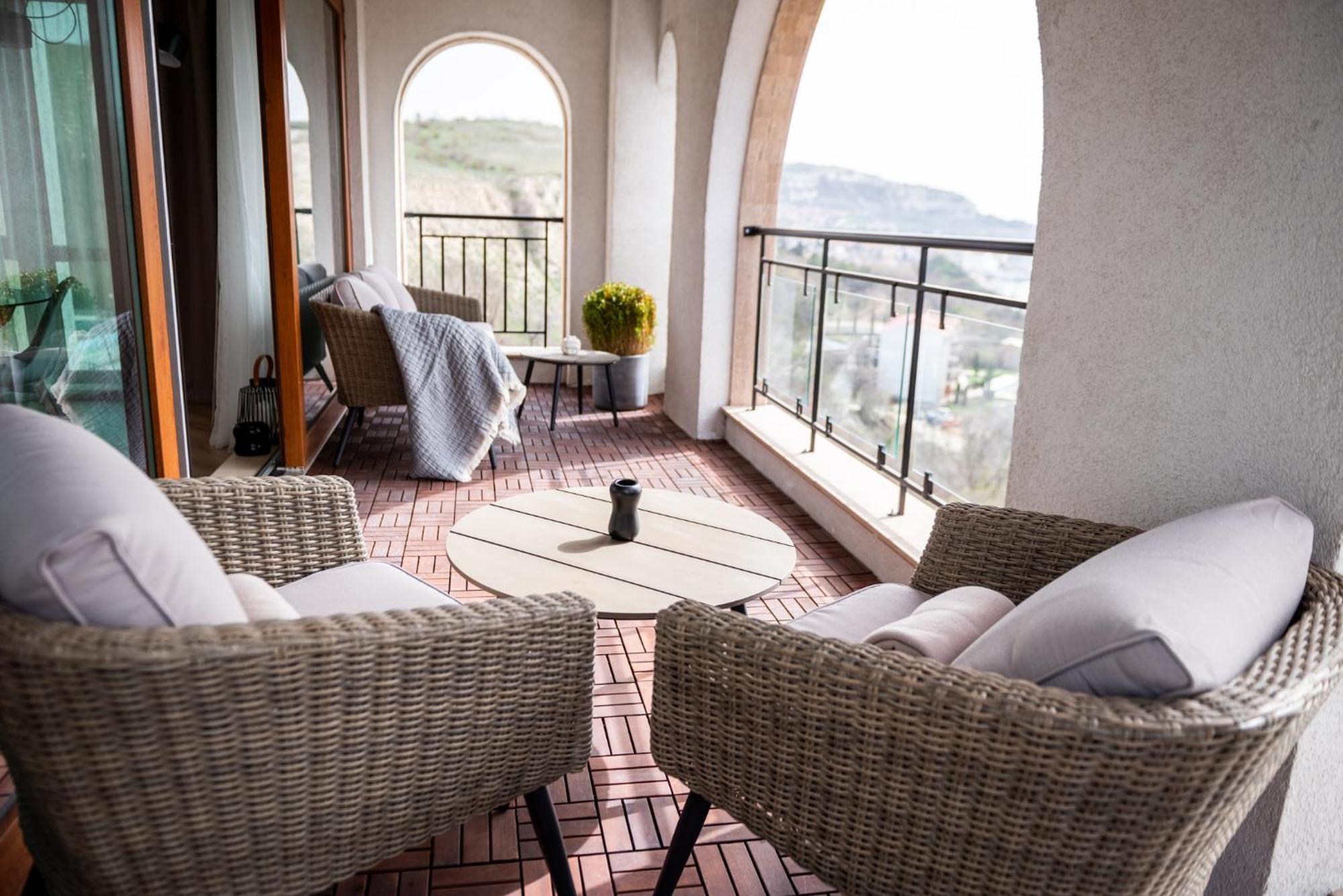 Queen'S Palace Balchik Apartment Esterno foto
