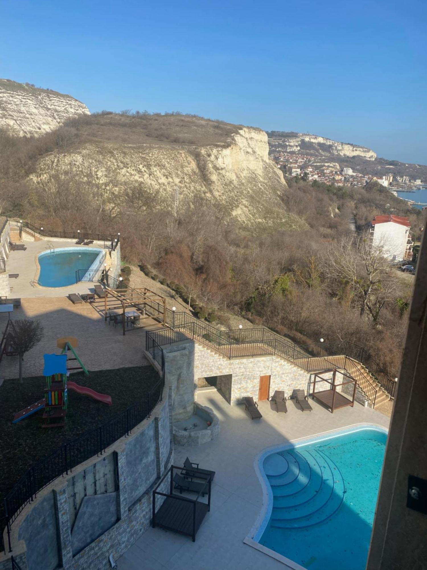 Queen'S Palace Balchik Apartment Esterno foto